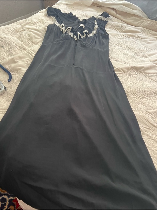 Universal Dresses & Skirts - Black Sleeveless Ruffle-Trim Dress XL
